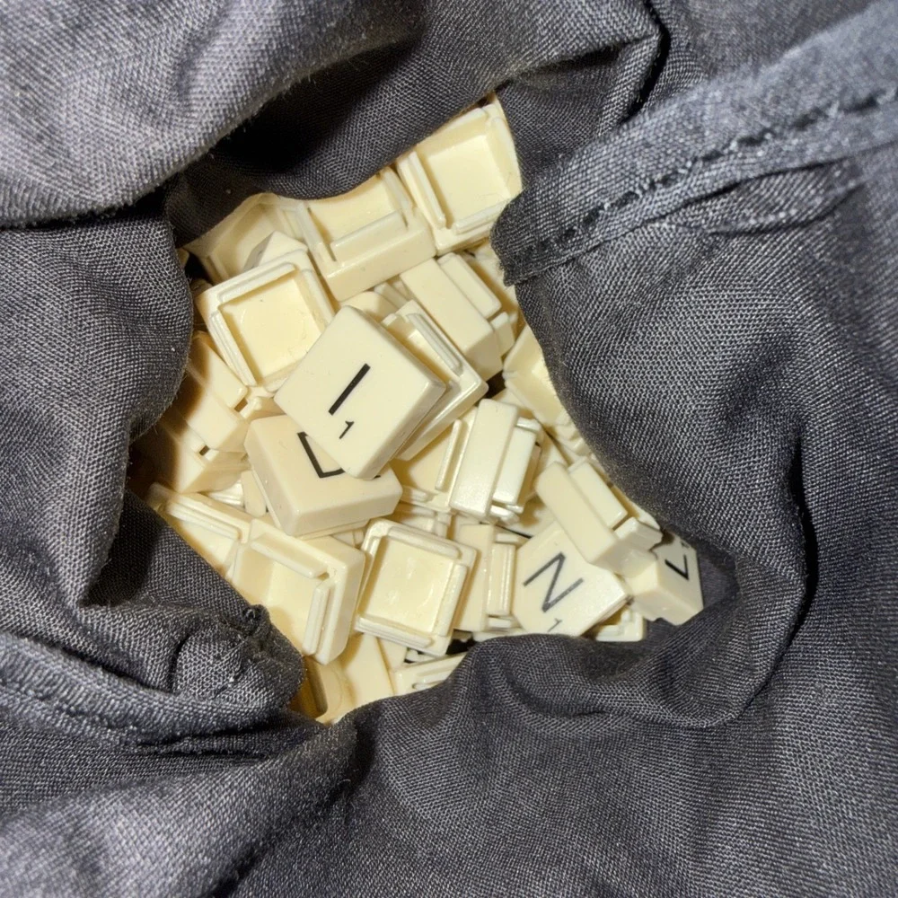 Hasbro vtg scrabble